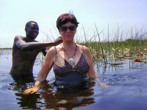 Kąpiel w Okawango z krokodylami