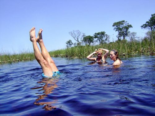 Kąpiel w Delcie Okawango