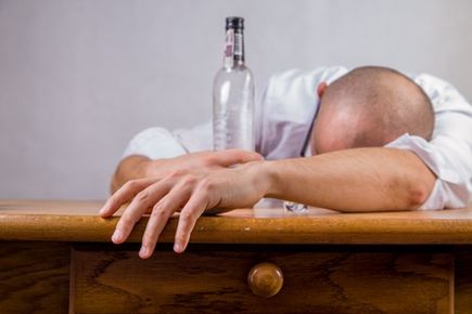 Jak radzić sobie z nadmiernym wypiciem alkoholu?