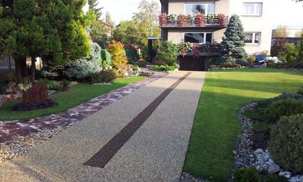 Kamienny dywan - piękna nawierzchnia w ogrodzie i przed domem