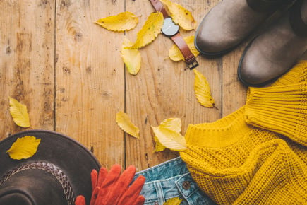 Jesienna szafa – jak ją skompletować i co wybrać?