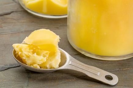 Masło ghee w kosmetyce i kuchni jako panaceum na różne dolegliwości