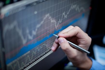 Analiza techniczna i analiza fundamentalna – podstawowe narzędzia inwestora