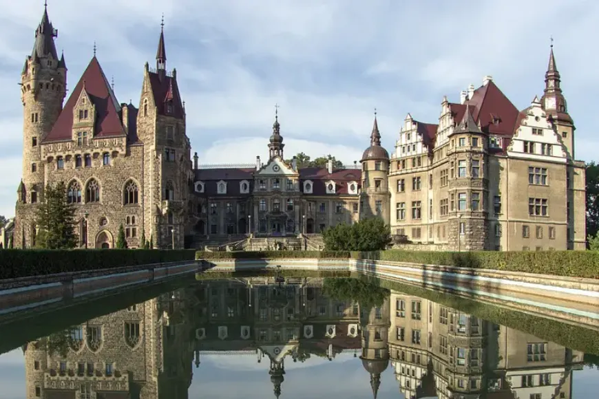 Cuda Śląska: Legendy i tajemnice Zamku w Mosznej