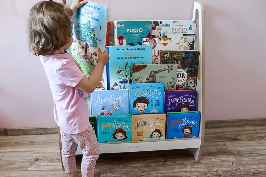 Poznaj 3 najważniejsze cechy, które powinna mieć biblioteczka Montessori!