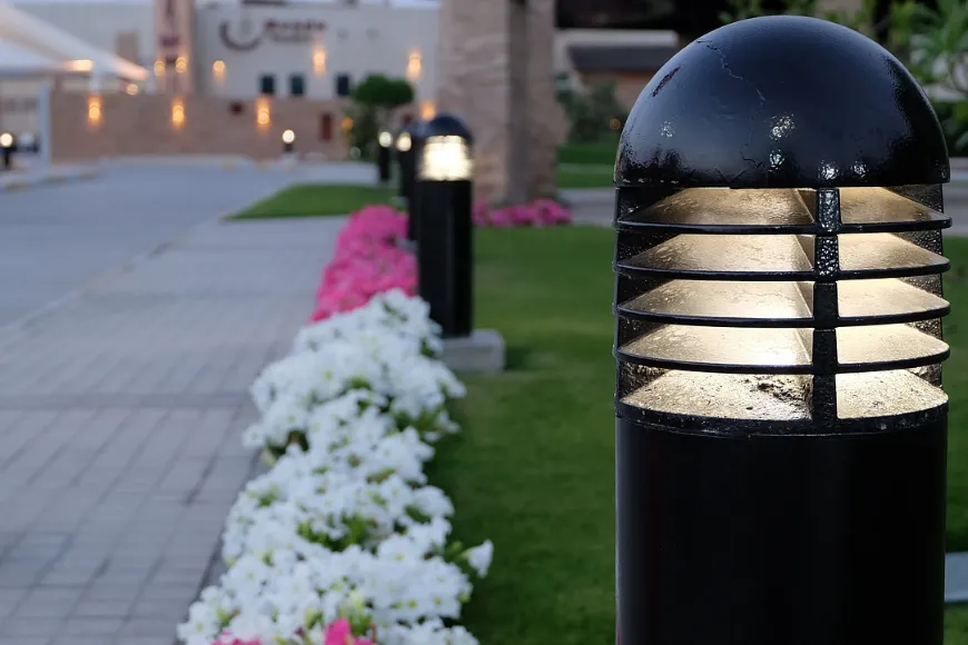 Jak znaleźć solidne lampy ogrodowe?