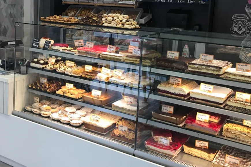 Sztuczne pieczywo – ozdoba na wystawę sklepową