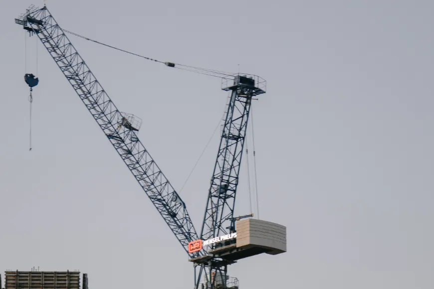 Jak często wykonywać przeglądy żurawi HDS?