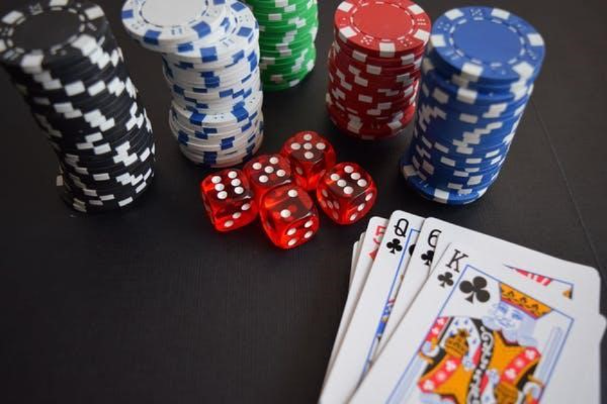 Czego można się spodziewać po kasynach online w 2023 roku