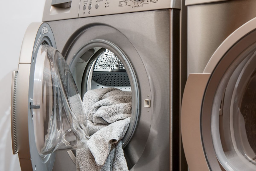 O czym warto pamiętać, kupując nową pralkę?
