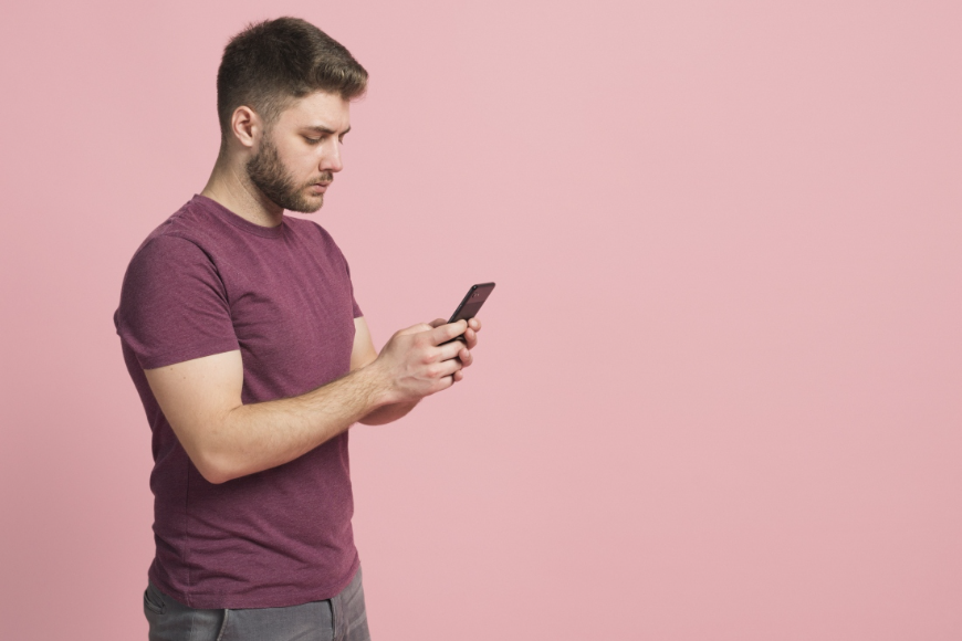 5 funkcji, które pokochasz w telefonie ze sztuczną inteligencją