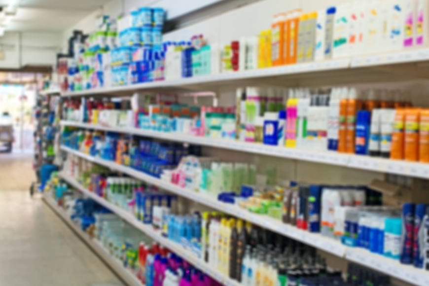 Jak wybrać hurtownię chemiczną? Praktyczny poradnik dla firm i instytucji
